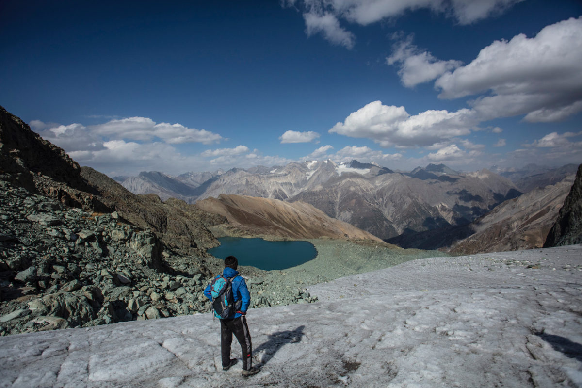 The view of high reaches of sind valley from Durinar lake
