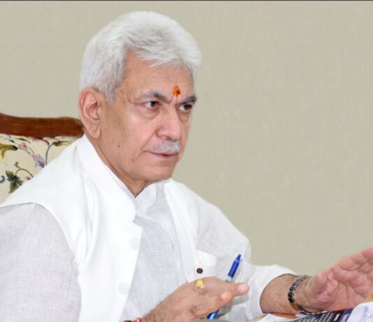 LG Sinha Inspects Damage to Historic Gada Dari Temple, Orders Immediate Restoration