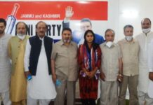 Parmeet Kour Deserts PC, Joins Apni Party