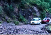 Fresh Landslide Disrupts Baramulla–Uri Highway Traffic