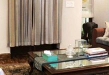 LG Meets Union Education Minister, Discusses Implementation Of NEP In JK