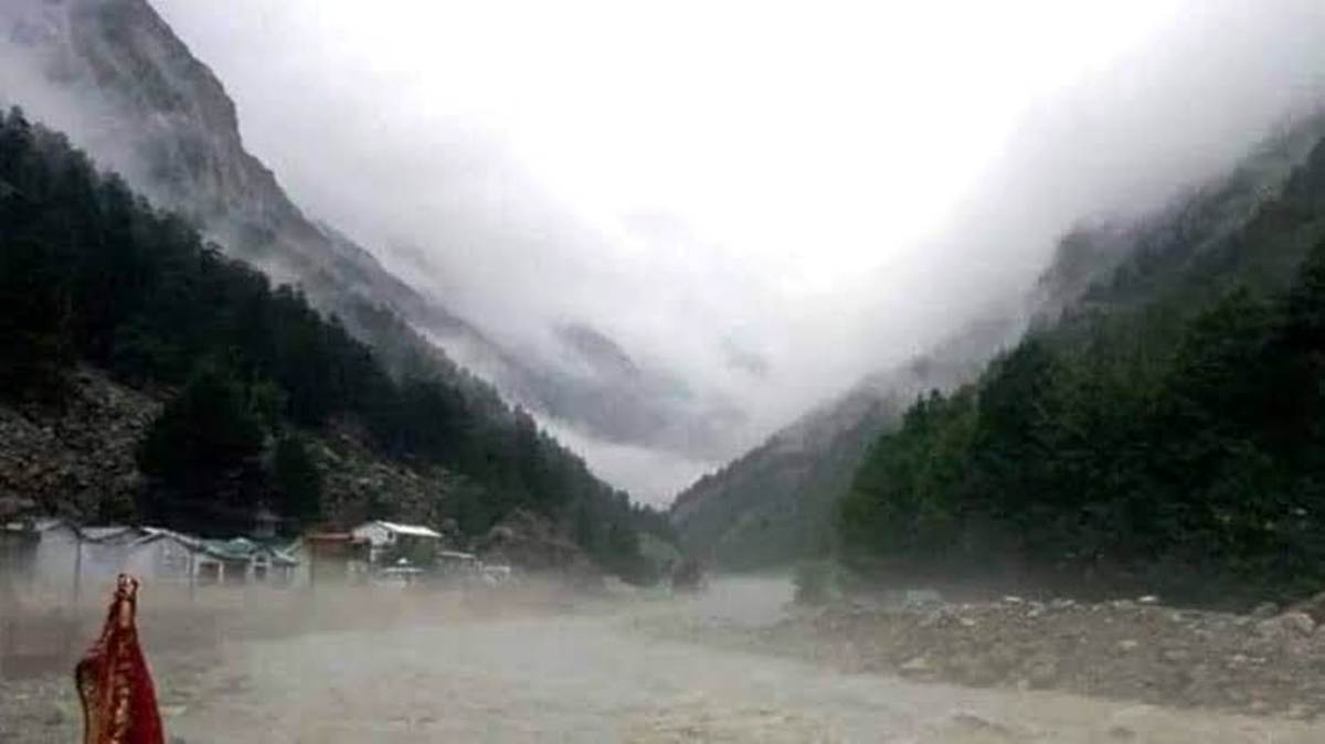 Cloudburst In Upper Kulgam, Property Damaged