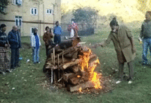 Muslims Perform Last Rites Of Tourist Lady Who Died Of Cardiac Arrest