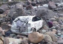 Husband Injured, Wife Escapes Unhurt In Road Accident