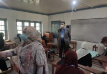 Chief Education Officer Srinagar Pays Surprise Visits To Various Schools