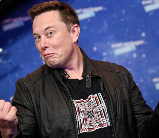 Is Elon Musk’s $1.1 Trillion Fortune a Historic Achievement or a Democratic Danger?