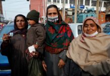 Bandipora Families Protest In Sgr, Demand Release Of Their Kin