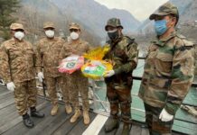Sweet Exchange Between India Pak Armies On New Year