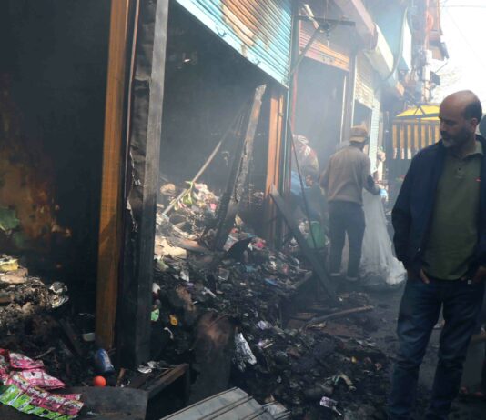 Overnight Blaze at Three-Storey Srinagar Building Brought Under Control