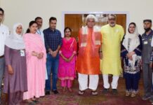 Union Minister Giriraj Singh, LG Sinha Hand Over National Panchayat Awards To PRIs Of J&K
