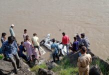 Traffic Cop Killed, 5 Injured As Car Falls Into River