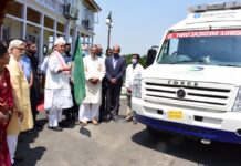 Lt Governor Flags Off Two Mobile Medical Units For J&K And Ladakh