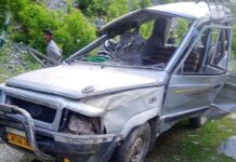 Four Killed, 7 Injured In Road Accident