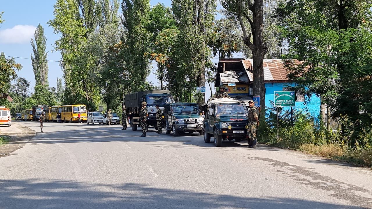 Suspicious Bag Found Lying on Baramulla-Handwara Road, Traffic Halted - Vimarsana News