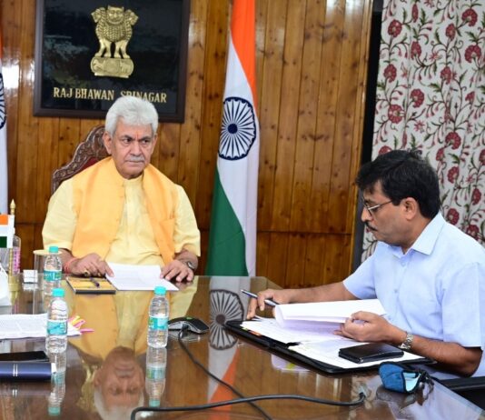 LG Manoj Sinha Chairs High-Level Security Review Meeting in Srinagar