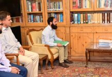LG Discusses Establishment of World-Class Research and Capacity-Building with Kashmir Scientists