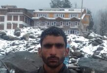 Kashmir Hotelier Drives 70 Kms To Return Visitor’s Lost Cash