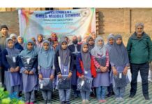 GMS Onagam Gifts Woollen Sweaters To 25 Girl Students