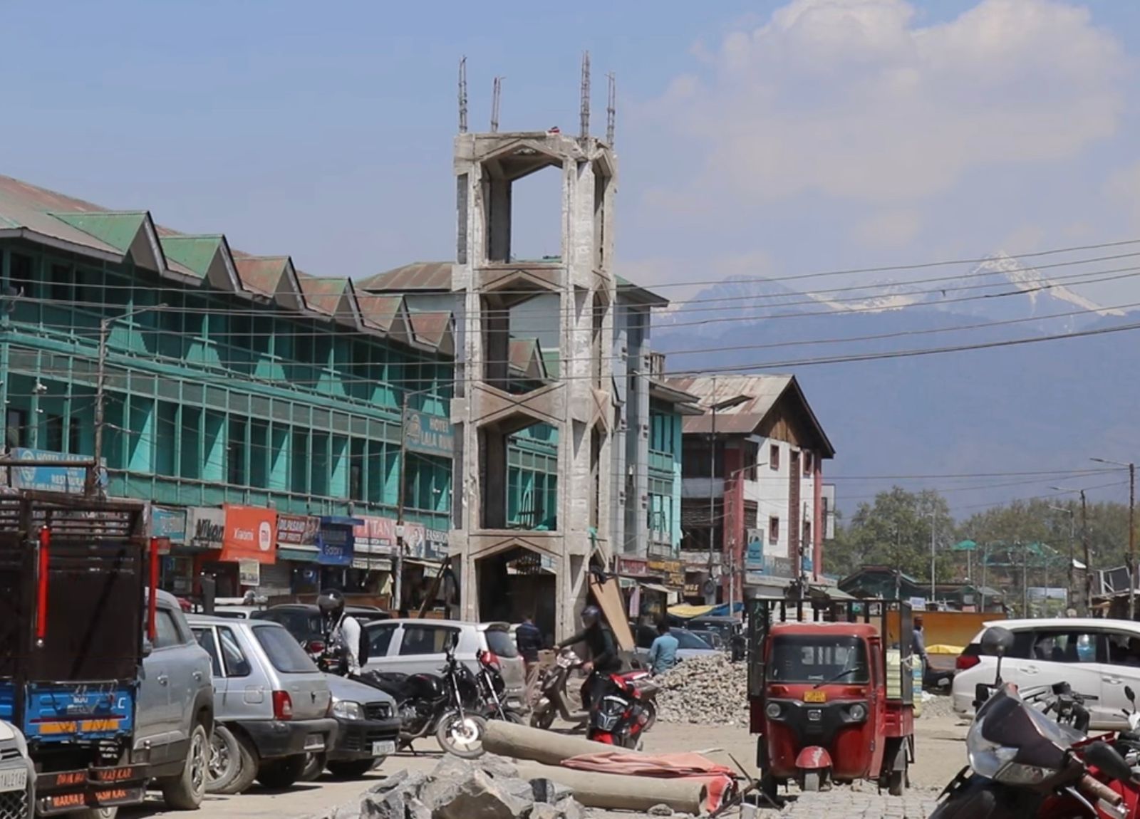 Div Com Inspects Progress Of SSCL Projects In Evening City Tour - Vimarsana News