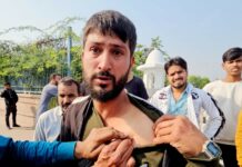 Kashmiri Vendors Attacked, Carts Overturned in Lucknow