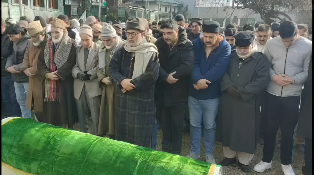 Farooq Nazki Funeral