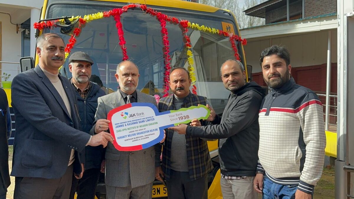 Bank donates vehicles for children with special needs