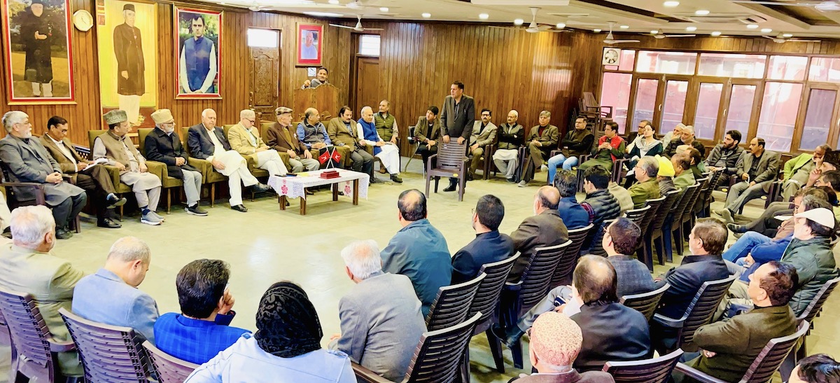 NC Leaders Gather to Discuss Election Challenges and Strategy in Kashmir