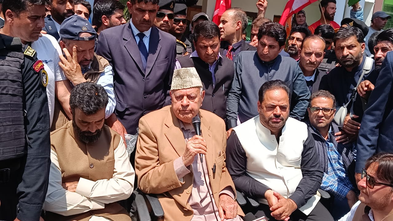 Dr-Farooq-Abdullah-on-his-maiden-visit-to-the-Jammu-Kashmir-Congress-office-LS-Polls-2024