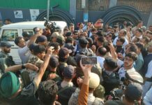 Apni Party Leaders Stopped From Visiting ‘Martyrs’ Graveyard’ in Srinagar