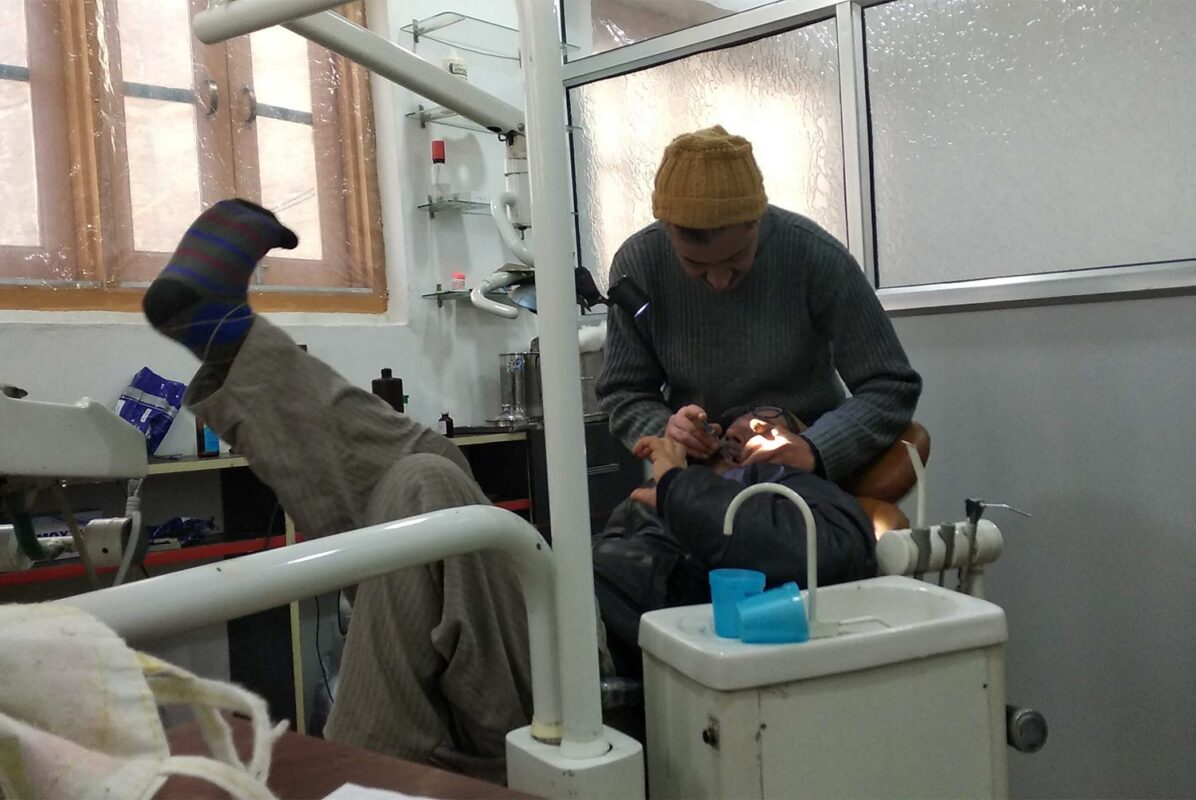 Dental-Clinic-Noorbagh-Srinagar
