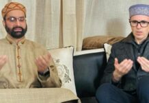 Chief-Minisyer-Omar-Abdullah-visited-Mirwaiz-Umer-Farooq-and-condoled-his-father-in-laws-demise