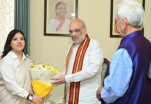 Devyani Rana Meets Amit Shah Ahead of Nagrota Bypoll, BJP Likely to Field Her in Father’s Seat Business-tycoon-Devender-Ranas-daughter-met-Home-minister-Amit-Shah-at-Jammu-on-April-7-2025.