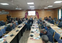 Kashmir Requires 400 Million High-Density Apple Plants, Says SKUAST-K VC