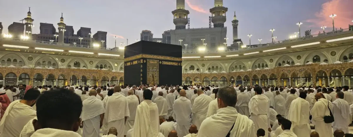 Muslims busy in prayers around Kaaba in January 2026
