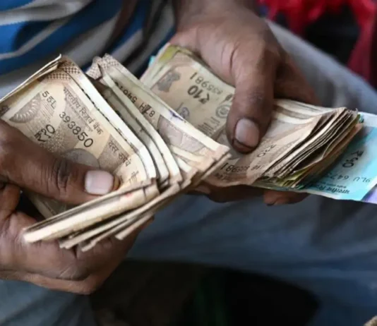 Baramulla Admin Bans Unauthorised Donation Drives, Warns of Strict Action Against Violators