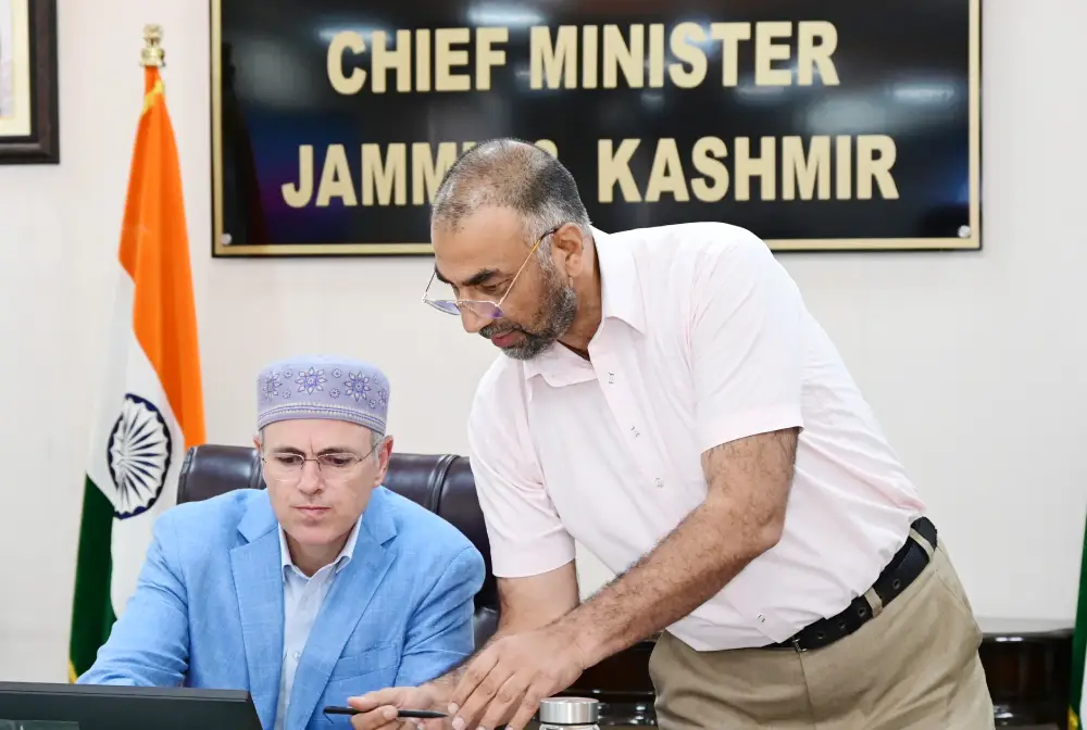 Chief Minister Omar Abdullah going through a digital presentation. KL Image
