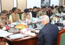 Kashmir: Yatra Returns Bigger