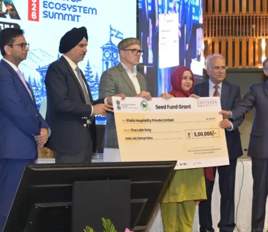 Omar Abdullah Launches Jammu Kashmir’s Biggest Startup Summit, Urges Youth to Become Job Creators Chief Minister Omar Abdullah giving a cheque to a start up under Seed Development Fund