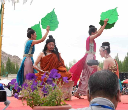 People celebrating Dalai Lama's birthday in Leh