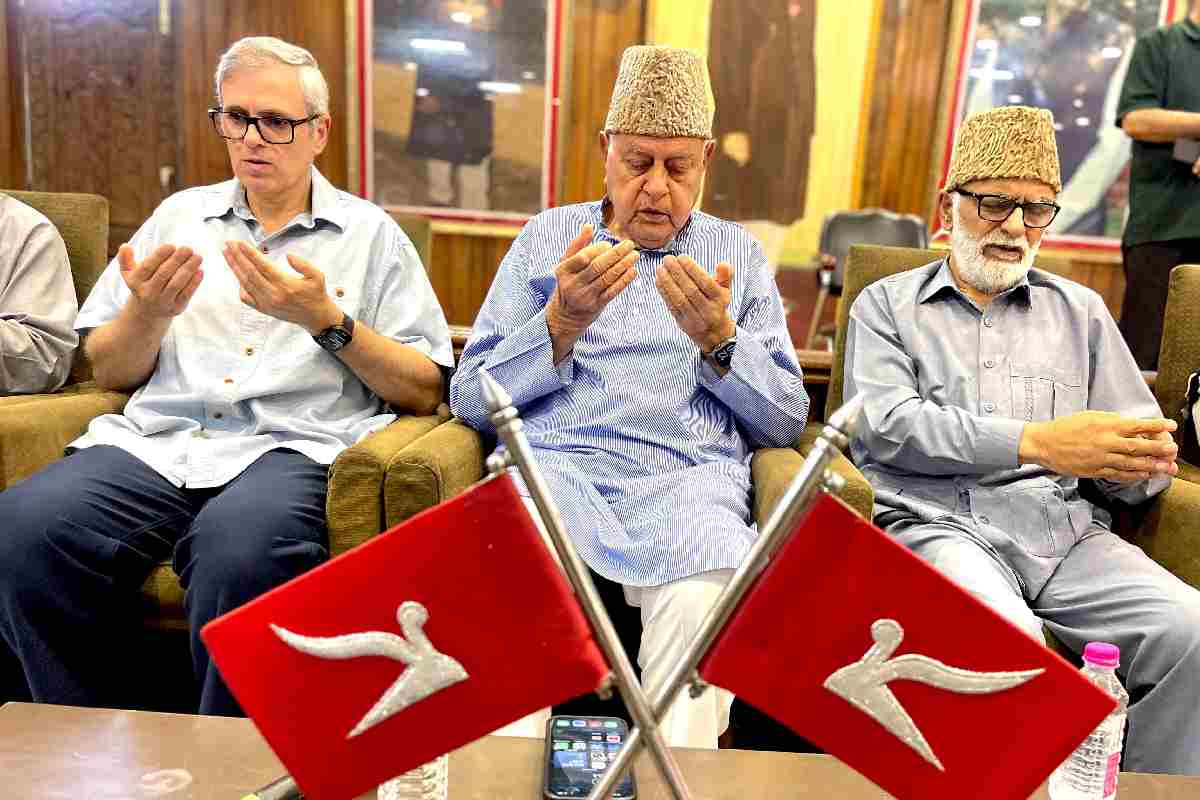 Dr Farooq Abdullah, Omar Abdullah and other National Conference leaders pay tributes to the 1931 martyrs during a Martyrs' Day function at Nawa-e-Subha in Srinagar on July 13,2026