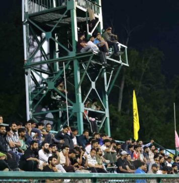 Baramulla Strikers Knock Out Anantnag Heroes, Storm Into KCFL Qualifier 2 Baramulla Strikers Enter KCFL Final After 3-1 Win Over Bandipora Blasters