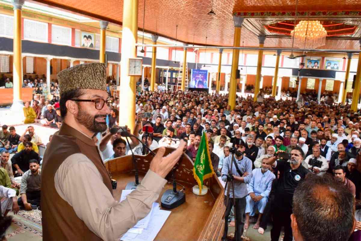 Mirwaiz-e-Kashmir Dr Moulvi Mohammad Umar Farooq addresses a memorial event organised by Anjuman-e-Sharie Shian in Budgam on July 9,2026