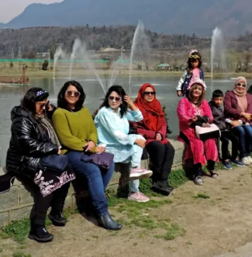 Kashmir’s New Tourists