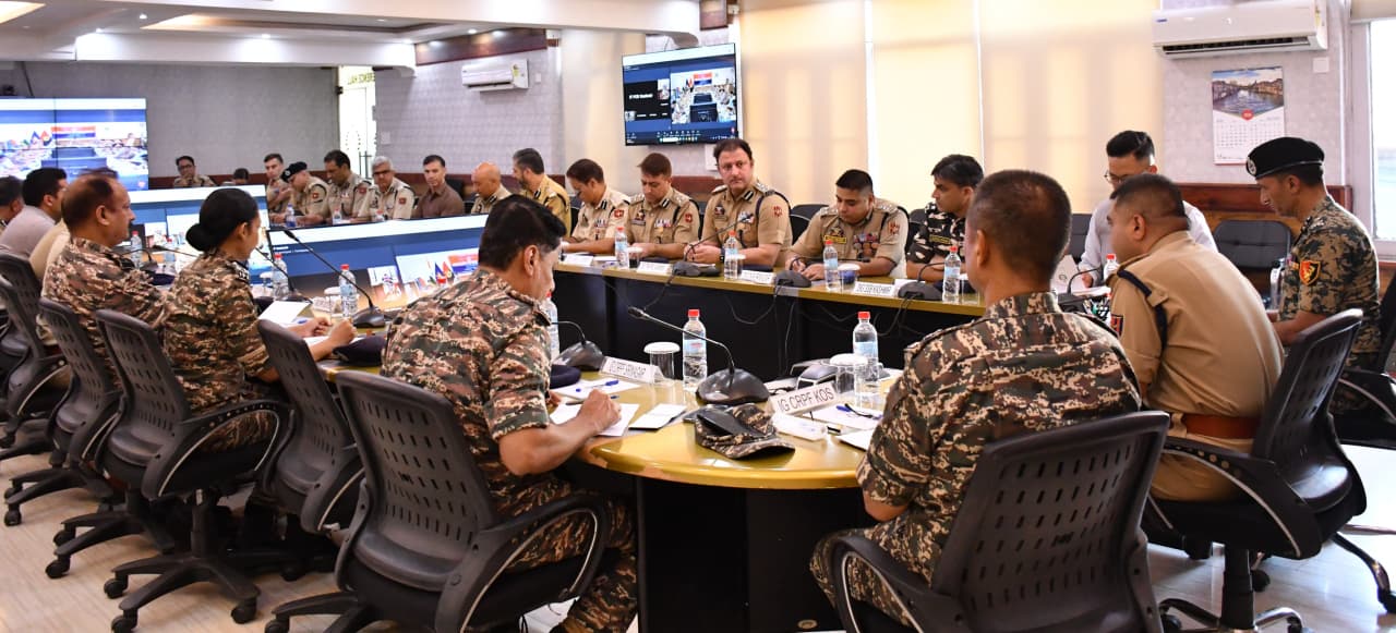 IGP Kashmir Reviews Security Arrangements for Independence Day Celebrations