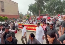 NC Leaders Join INDIA Bloc Protest in Parliament, Demand Jammu Kashmir Statehood
