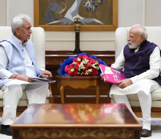 LG Sinha Meets PM Modi in New Delhi, Discusses Jammu Kashmir Situation