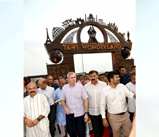 CM Omar Abdullah inaugurates, lays foundation of Housing & Urban Development projects worth over Rs 60 crore in Jammu