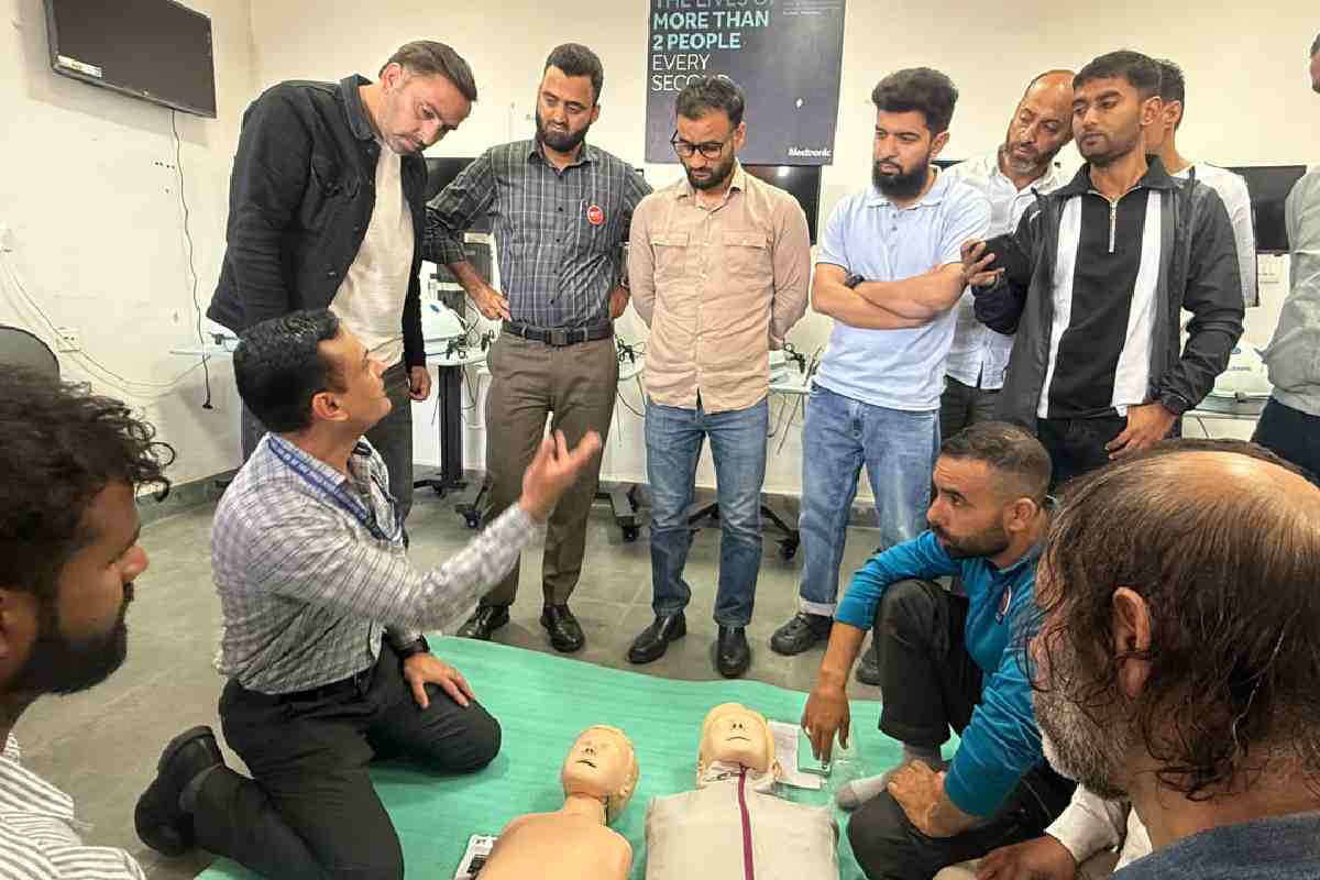 SKIMS Director Prof M Ashraf Ganie during a community CPR training programme organised under ‘CPR 360’ on World Heart Day in Srinagar