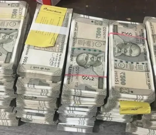 Rs 3.30 Lakh Theft Case Solved Within 24 Hours in North Kashmir