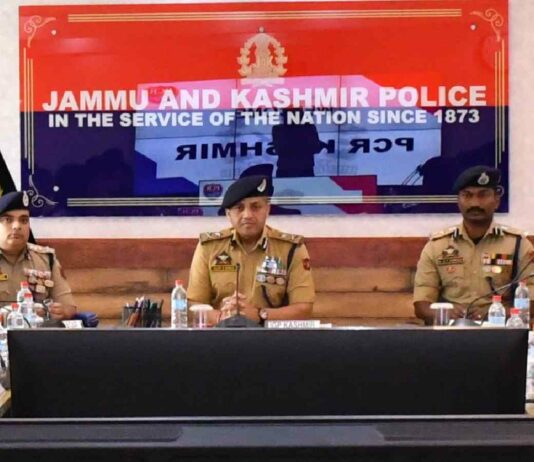 IGP Kashmir Calls For Intensified Checking, Surveillance Across Central Kashmir